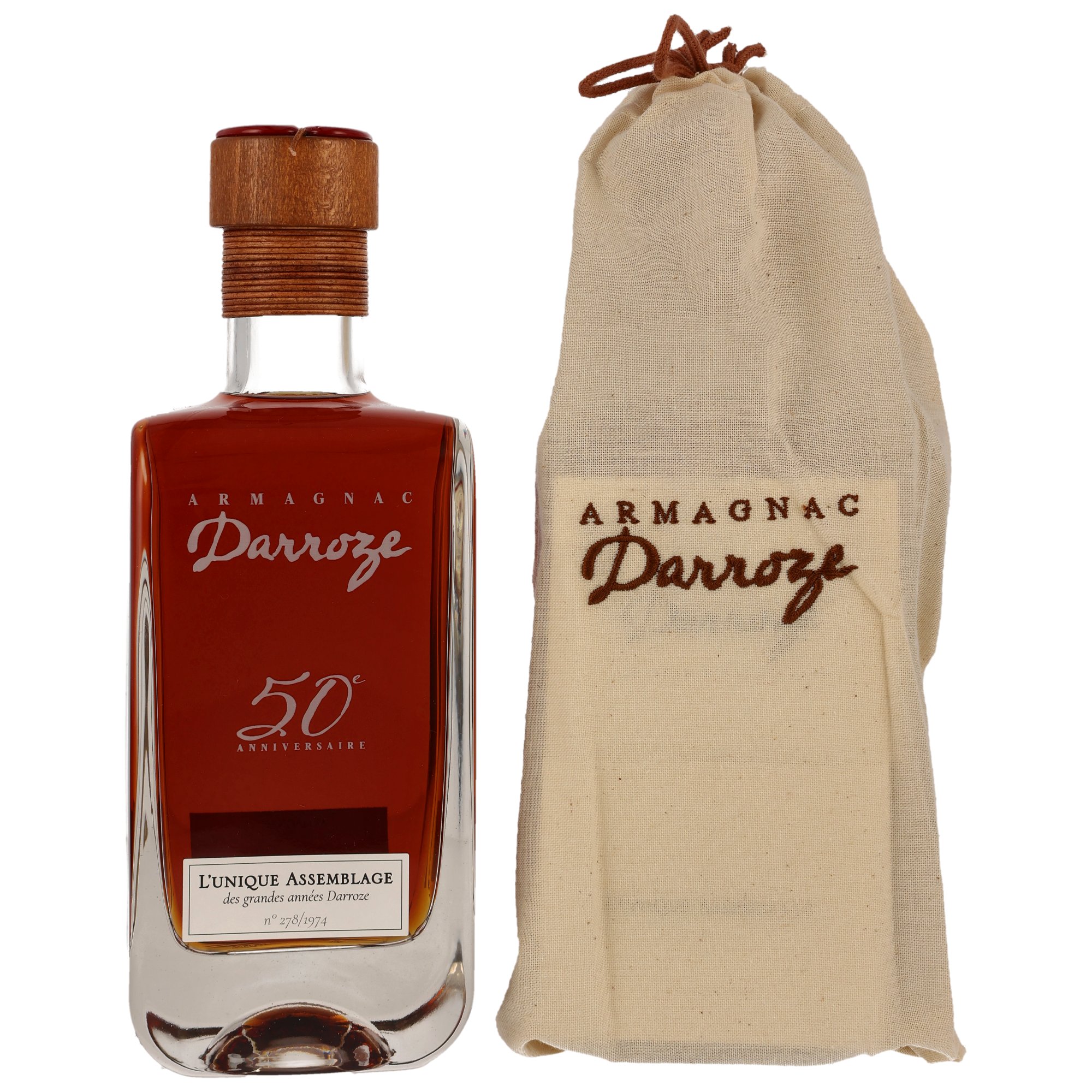Armagnac Darroze L’Unique Assemblage 50ème Anniversaire Grand Basarmagnac in beiger Stofftasche mit Korkenverschluss