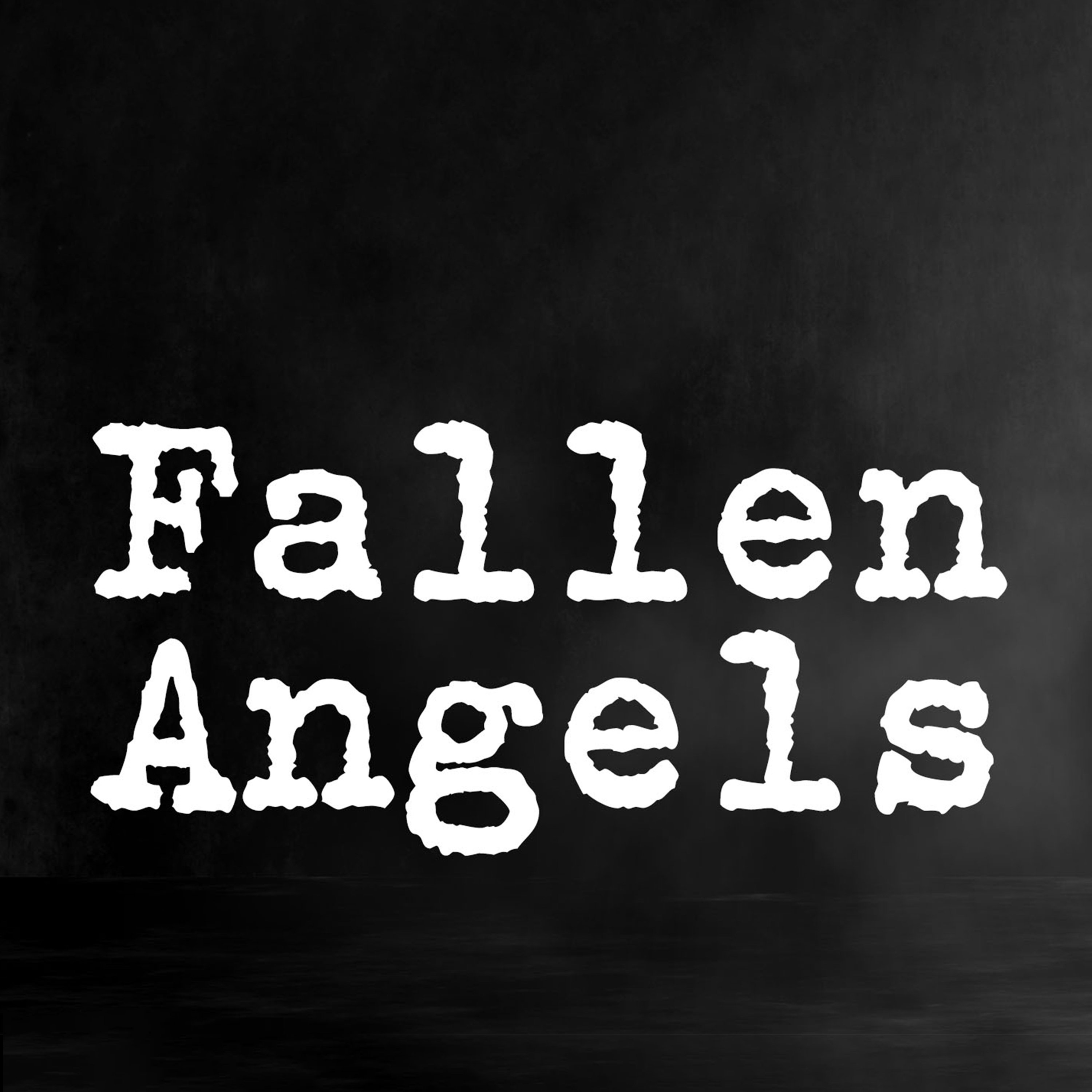 Fallen Angels Premium Spirituosen-Marke mit zerrissenem Schriftzug auf schwarzem Hintergrund